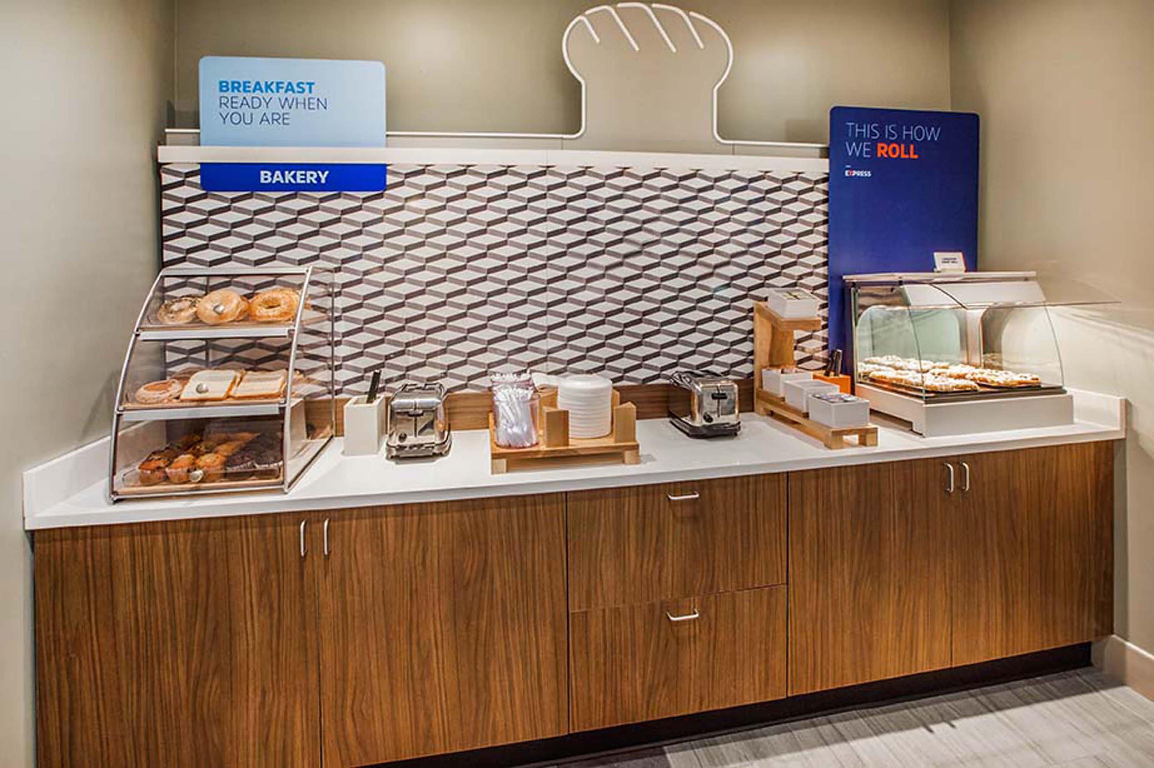 Holiday Inn Express Milwaukee N- Brown Deer/Mequon Exteriér fotografie